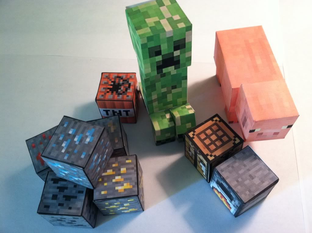 creeperandfreinds.jpg?t=1318882656