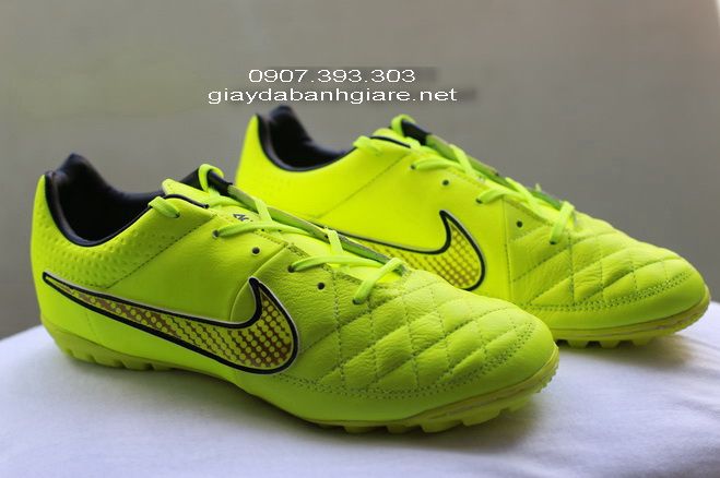 Giày đá banh sân cỏ nhân tạo hàng VN chất lượng - giá cực cạnh tranh.