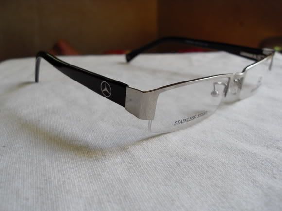 Kính rayban thủy tinh và Kính cận nữa gọng cá tính.KT:23h59-14/07. - 8