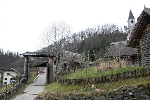 368271499_ed4691d120