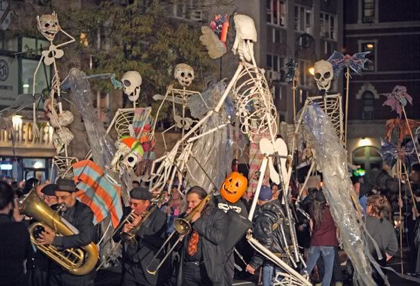 halloween-parade