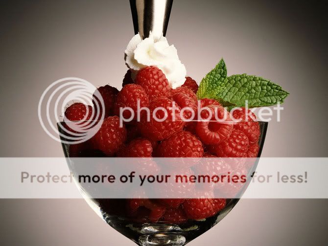 http://i749.photobucket.com/albums/xx140/cupido24/berries/berries3.jpg